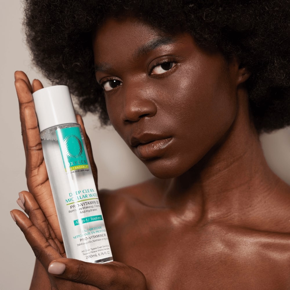 Eau micellaire propre en profondeur avec pro-vitamine B5